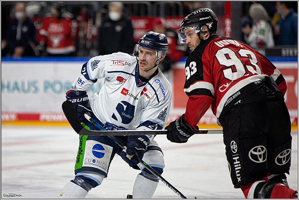 PENNY DEL;  Koelner Haie - Straubing Tigers; Koeln, 11.03.2022